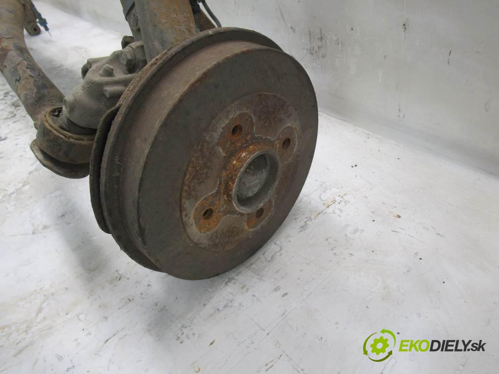 Peugeot 206 SW  2002 66 kw KOMBI 5D 2.0HDI 90KM 98-06 2000 zadná Výstuha  (Výstuhy zadné)