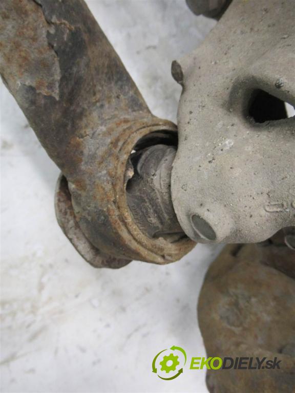 Peugeot 206 SW  2002 66 kw KOMBI 5D 2.0HDI 90KM 98-06 2000 zadná Výstuha  (Výstuhy zadné)