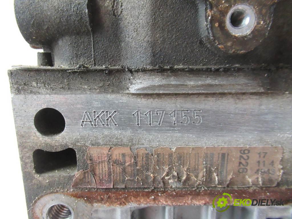 Seat Ibiza II FL  2000 44 kw HATCHBACK 5D 1.4B 60KM 99-02 1400 motor AKK (Motory (kompletní))