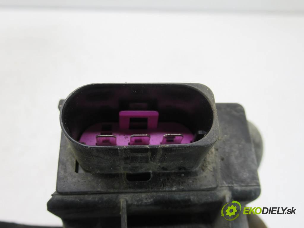 Seat Ibiza II FL  2000 44 kw HATCHBACK 5D 1.4B 60KM 99-02 1400 Ventilátor chladiča 6K0959455K (Ventilátory)