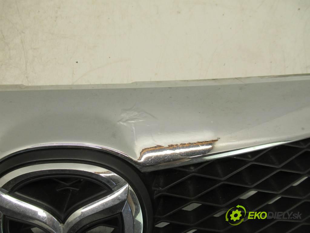 Mazda 6  2004 100 kw KOMBI 5D 2.0D 136KM 02-07 2000 mřížka maska  (Mřížky (masky) chladičů)