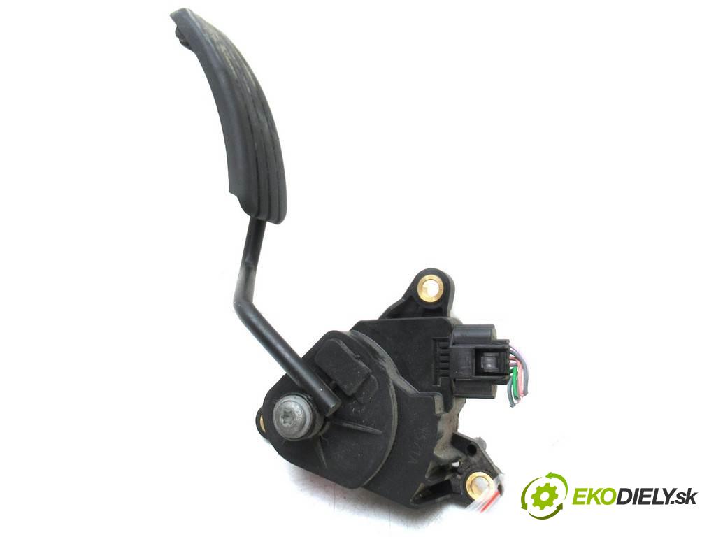 Renault Kangoo II  2011  III 1.5DCI 68KM 08-13 1500 Potenciometer plynového pedálu 8200436864 (Pedále)