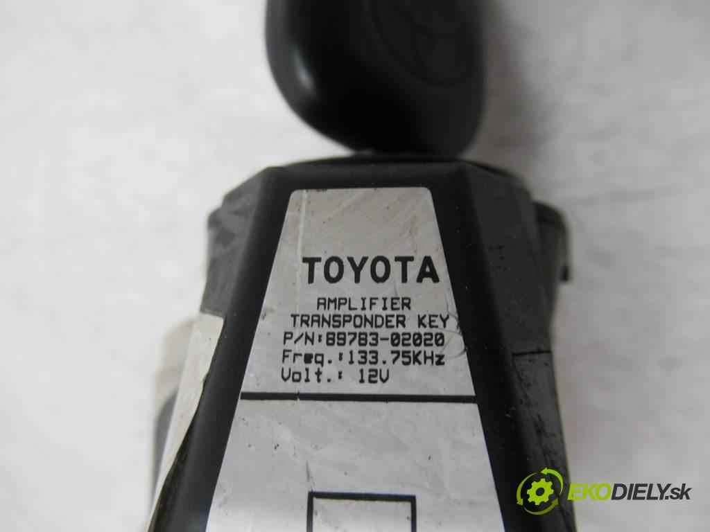 Toyota Corolla E12  2001  HATCHBACK 5D 1.4VVTI 97KM 02-07 1400 spínačka 89783-02020 (Spínací skříňky a klíče)
