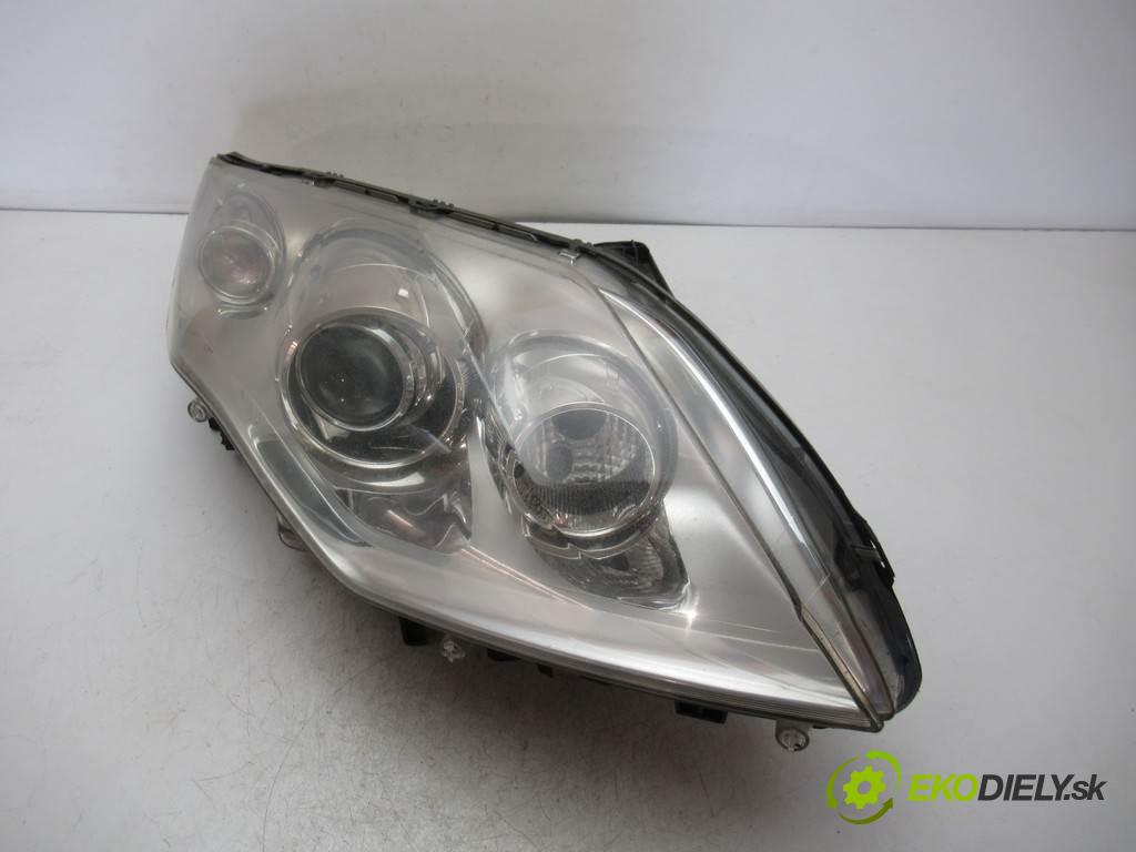 Renault Laguna III  2007 110 kw HATCHBACK 5D 2.0DCI 150KM 07-15 2000 Svetlomet pravy XENON 260100035R