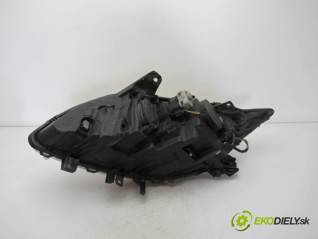 Renault Laguna III  2007 110 kw HATCHBACK 5D 2.0DCI 150KM 07-15 2000 Svetlomet pravy XENON 260100035R