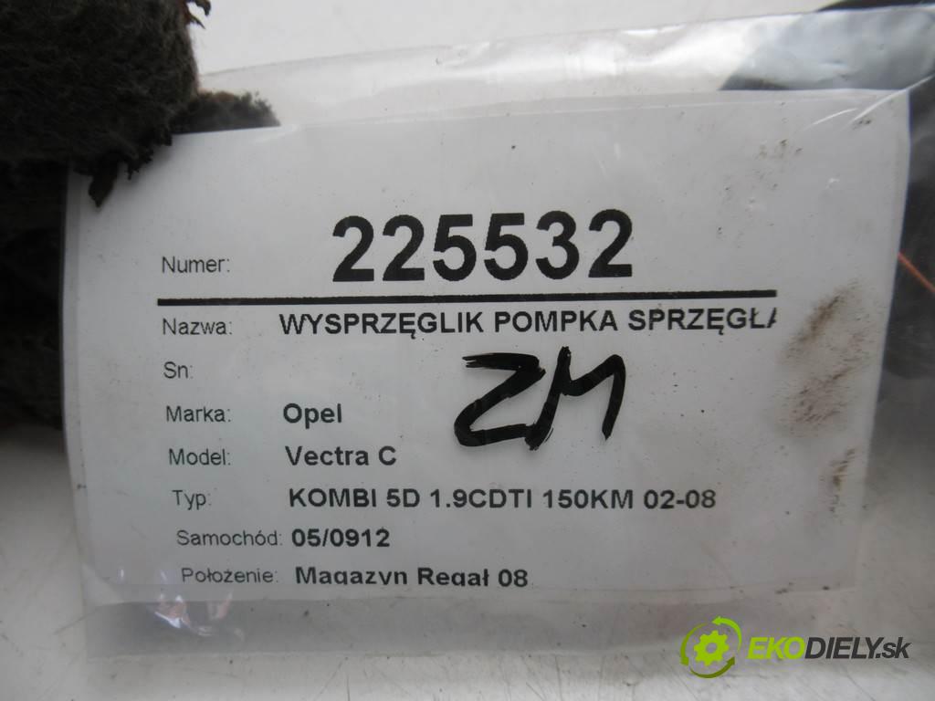Opel Vectra C  2004 110 kw KOMBI 5D 1.9CDTI 150KM 02-08 1900 Spojkový valec pumpa spojky 24412670 (Valce a ložiská)