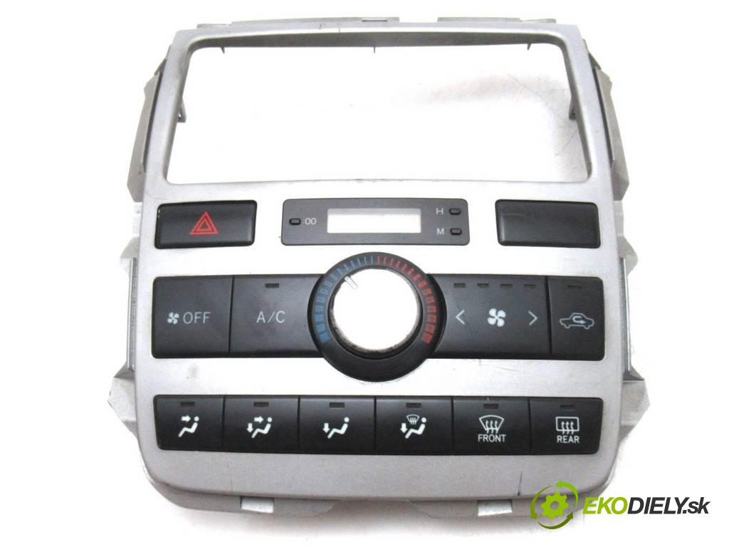 Toyota Avensis Verso  2003 85 kw 2.0D4D 116KM 01-09 2000 Panel ovládania kúrenia 55900-44270 (Prepínače, spínače, tlačidlá a ovládače kúrenia)