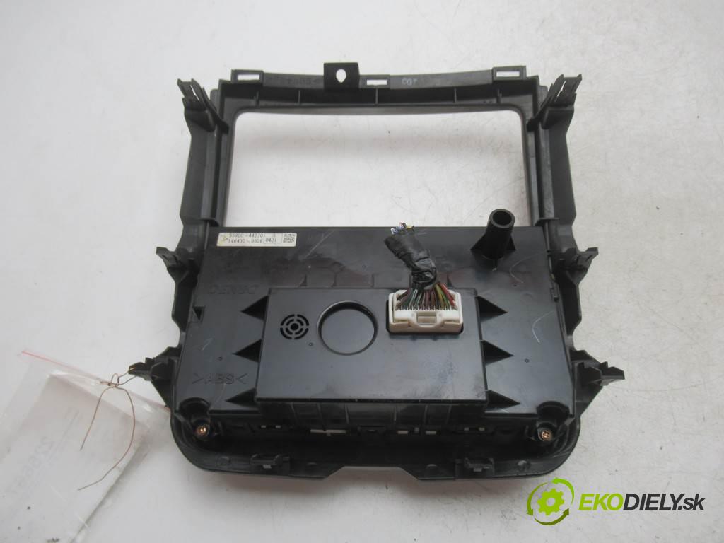 Toyota Avensis Verso  2003 85 kw 2.0D4D 116KM 01-09 2000 Panel ovládania kúrenia 55900-44270 (Prepínače, spínače, tlačidlá a ovládače kúrenia)