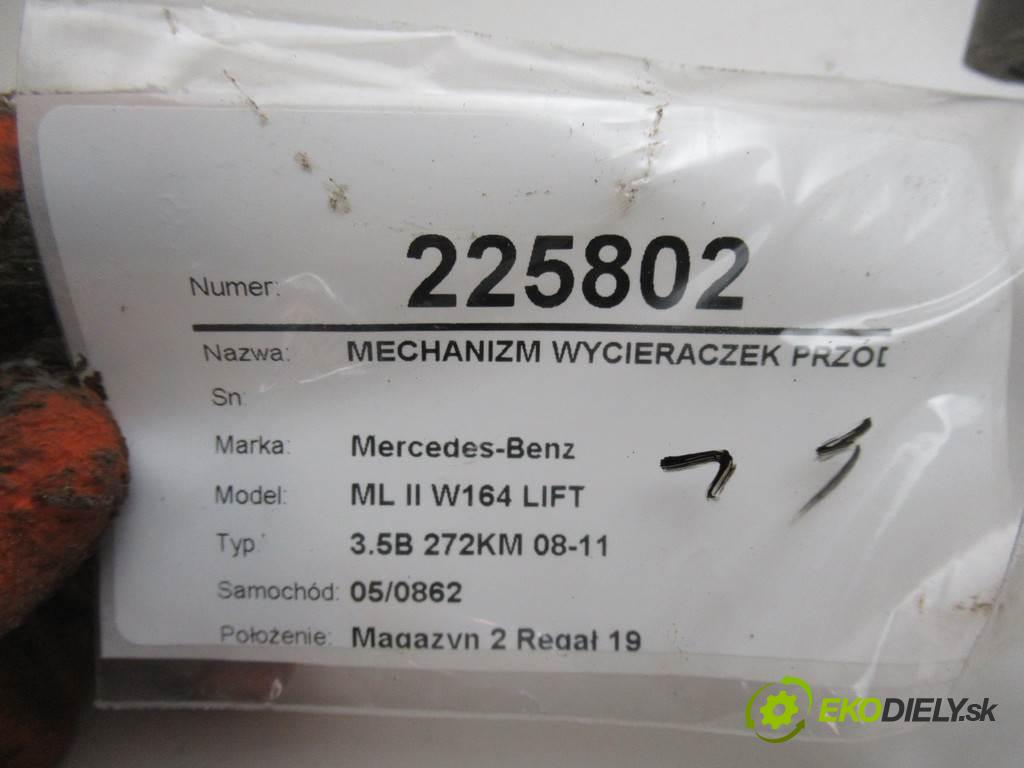 Mercedes-Benz ML II W164 LIFT  2011 201kW 3.5B 272KM 08-11 3498 Mechanizmus stieračov predný A1648200240 A1648202442 (Motorčeky stieračov predné)