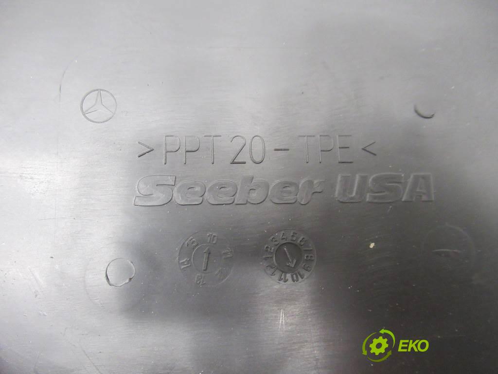 Mercedes-Benz ML II W164 LIFT  2011 201kW 3.5B 272KM 08-11 3498 Torpédo, plast pod čelné okno A1648300228 (Torpéda)