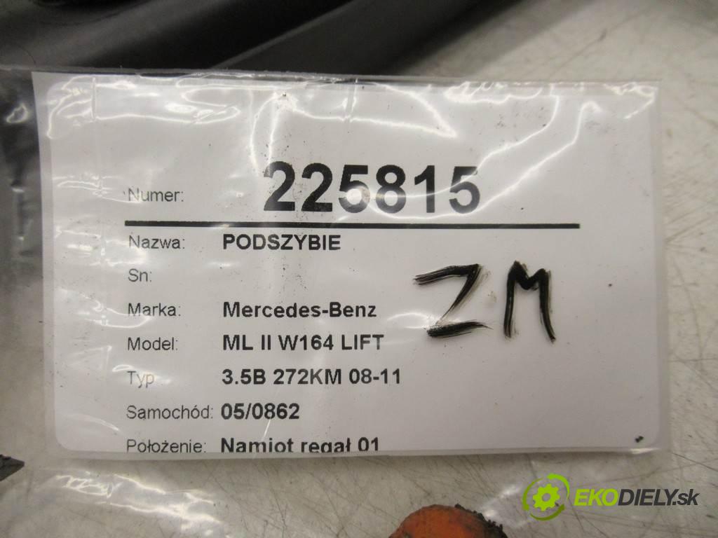 Mercedes-Benz ML II W164 LIFT  2011 201kW 3.5B 272KM 08-11 3498 Torpédo, plast pod čelné okno A1648300228 (Torpéda)