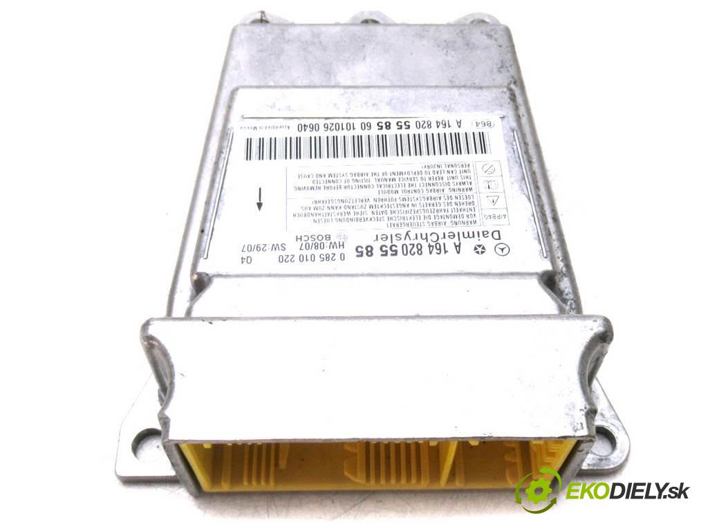Mercedes-Benz ML II W164 LIFT  2011 201kW 3.5B 272KM 08-11 3498 senzor airbag A1648205585 (Snímače)