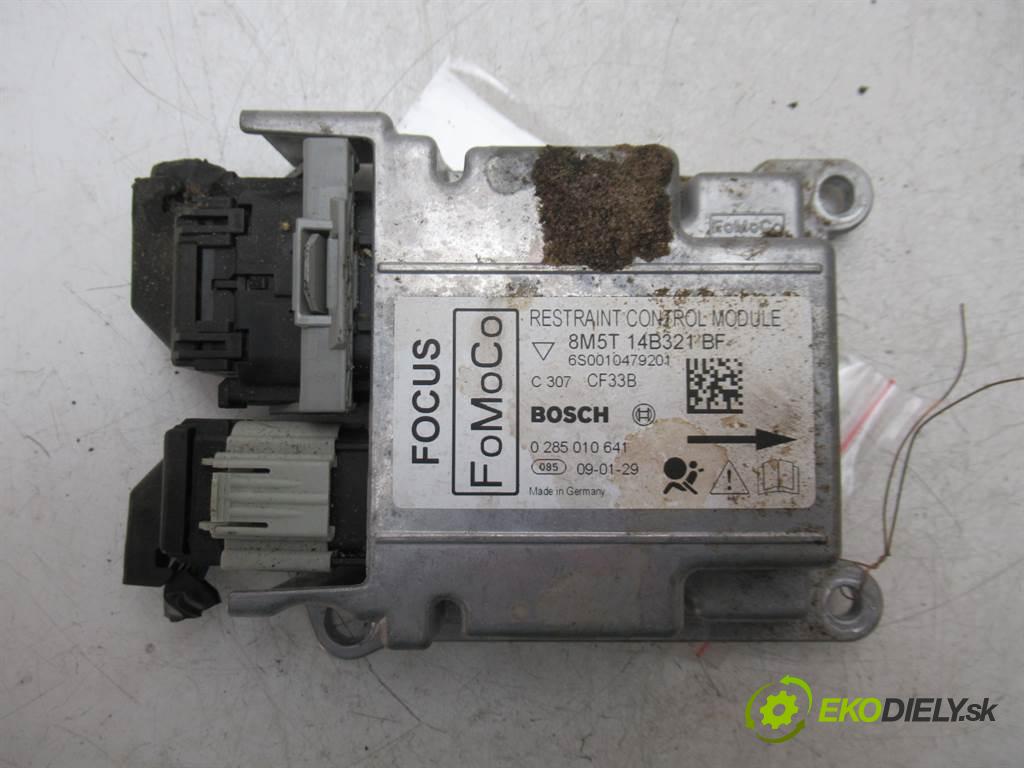 Ford Focus II LIFT  2009 115 kW HATCHBACK 5D 1.8TDCI 115KM 07-11 1800 senzor airbag 8M5T14B321BF (Snímače)