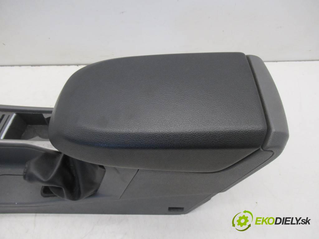 Ford Focus II LIFT  2009 115 kW HATCHBACK 5D 1.8TDCI 115KM 07-11 1800 Tunel středový loketní opěrka