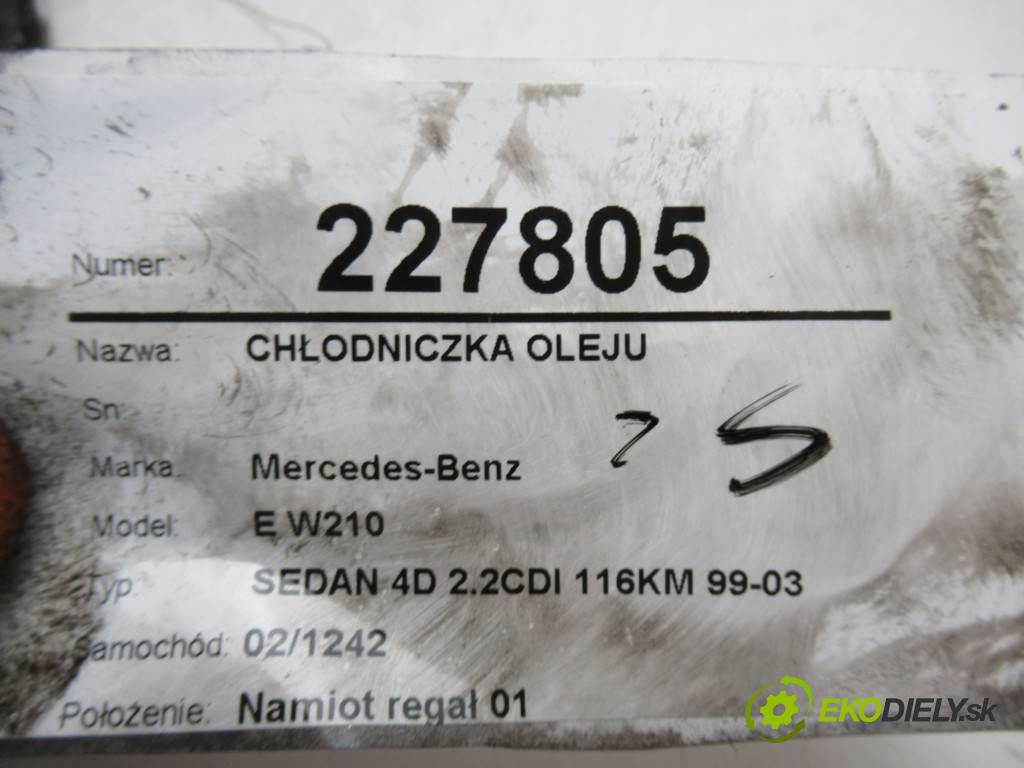 Mercedes-Benz E W210  1999  SEDAN 4D 2.2CDI 116KM 99-03 2200 Chladič oleja  (Chladiče oleja)
