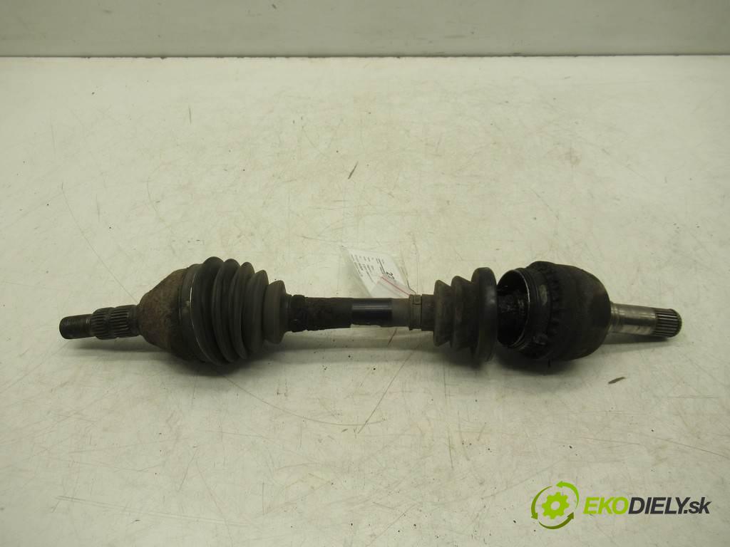 Opel Signum  2005 125KM 2.2DTI 125KM 03-05 2200 Poloos ľavá strana  (Poloosy)