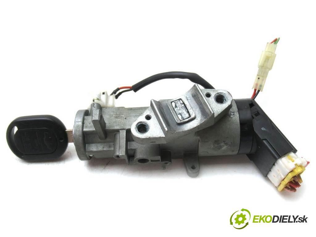Chevrolet Nubira J200 III  2008  Lacetti KOMBI 5D 1.8B 121KM E-TEC 2008 1800 spínačka  (Spínací skříňky a klíče)
