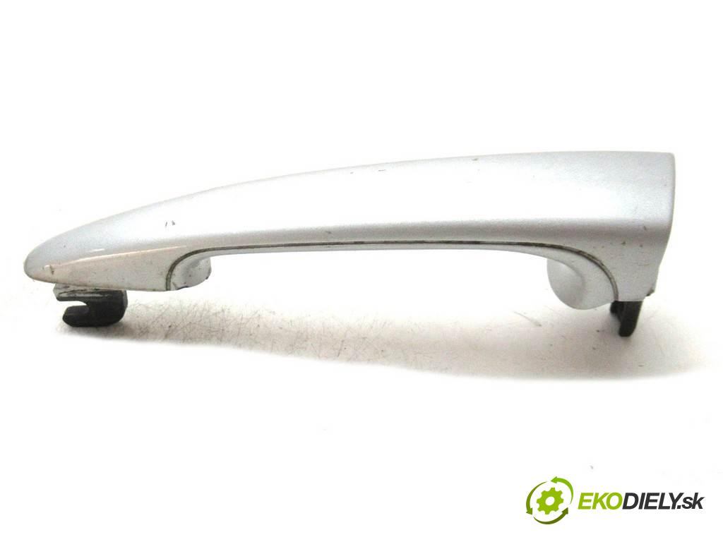 BMW 3 E46 LIFT  2002 125 kw KOMBI 5D 2.2B 170KM 01-07 2200 Kľučka predný ľavá strana vonkajšia  (Vonkajšie predné ľavé)