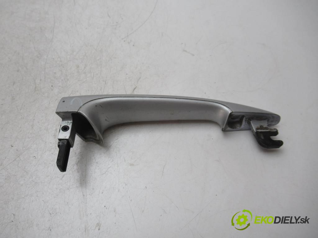 BMW 3 E46 LIFT  2002 125 kw KOMBI 5D 2.2B 170KM 01-07 2200 Kľučka predný ľavá strana vonkajšia  (Vonkajšie predné ľavé)