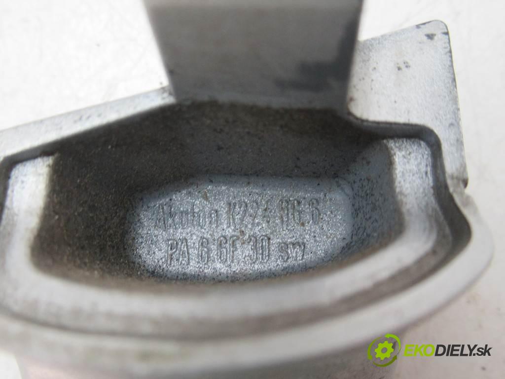 BMW 3 E46 LIFT  2002 125 kw KOMBI 5D 2.2B 170KM 01-07 2200 Kľučka predný ľavá strana vonkajšia  (Vonkajšie predné ľavé)