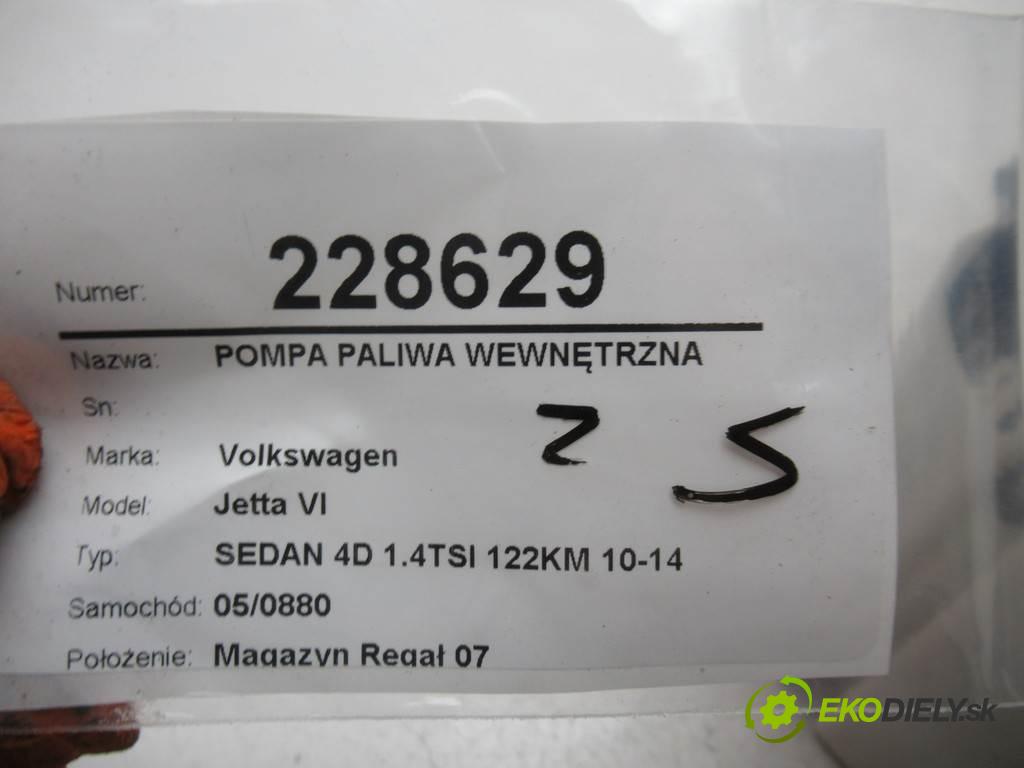 Volkswagen Jetta VI  2012 90kw SEDAN 4D 1.4TSI 122KM 10-14 1400 Pumpa paliva vnútorná 1K0919051DB (Palivové pumpy, čerpadlá, plaváky)