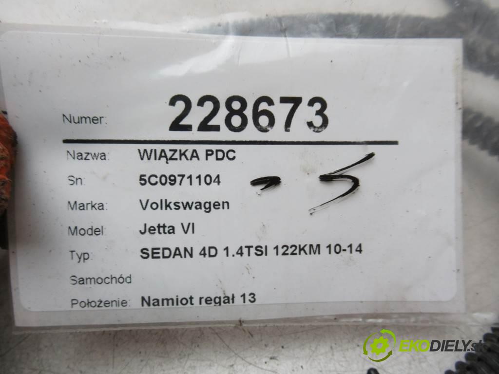 Volkswagen Jetta VI    SEDAN 4D 1.4TSI 122KM 10-14  Káblovačka PDC 5C0971104