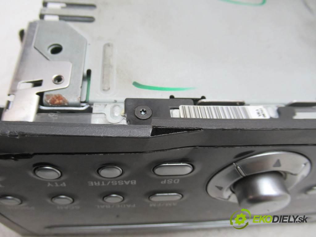 Ford Mondeo Mk3    B  RADIO Sony 3S7T-18C939-AE