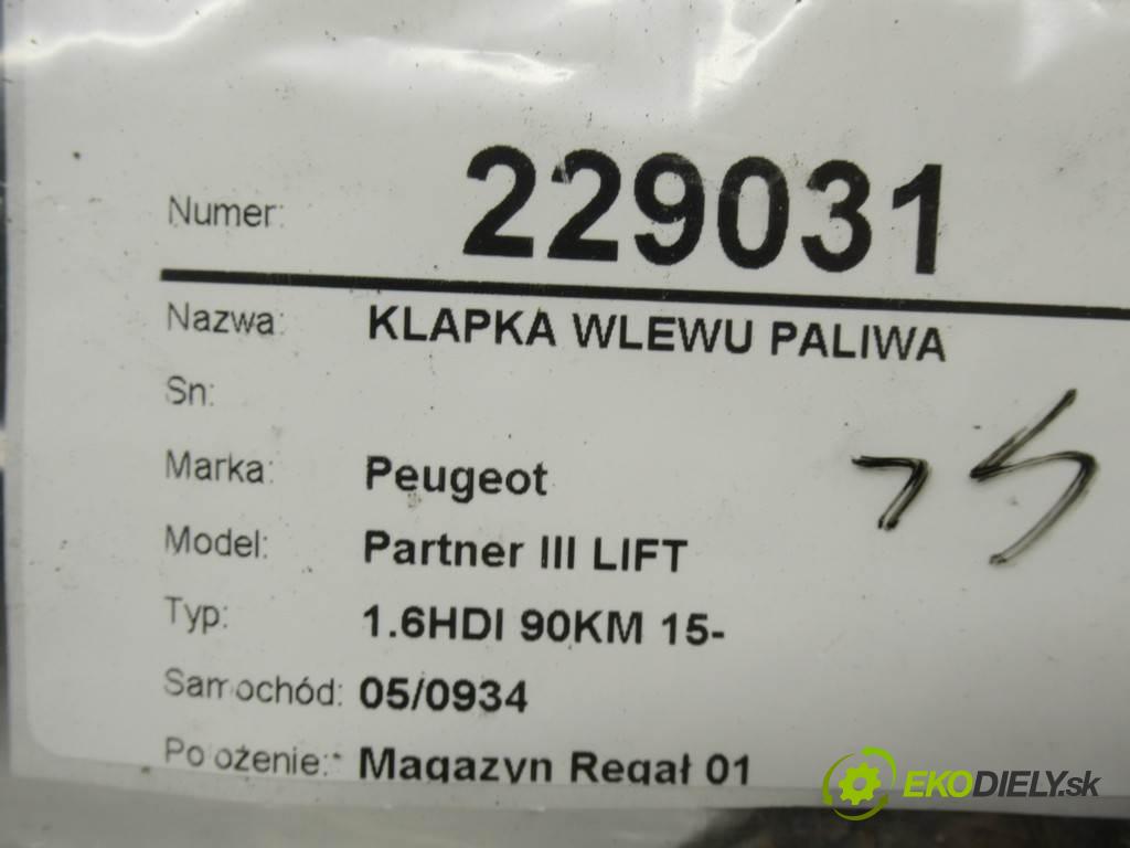 Peugeot Partner III LIFT  2015 90KM 1.6HDI 90KM 15- 1600 Dvierka nádrže paliva 9802300180 (Ostatné)