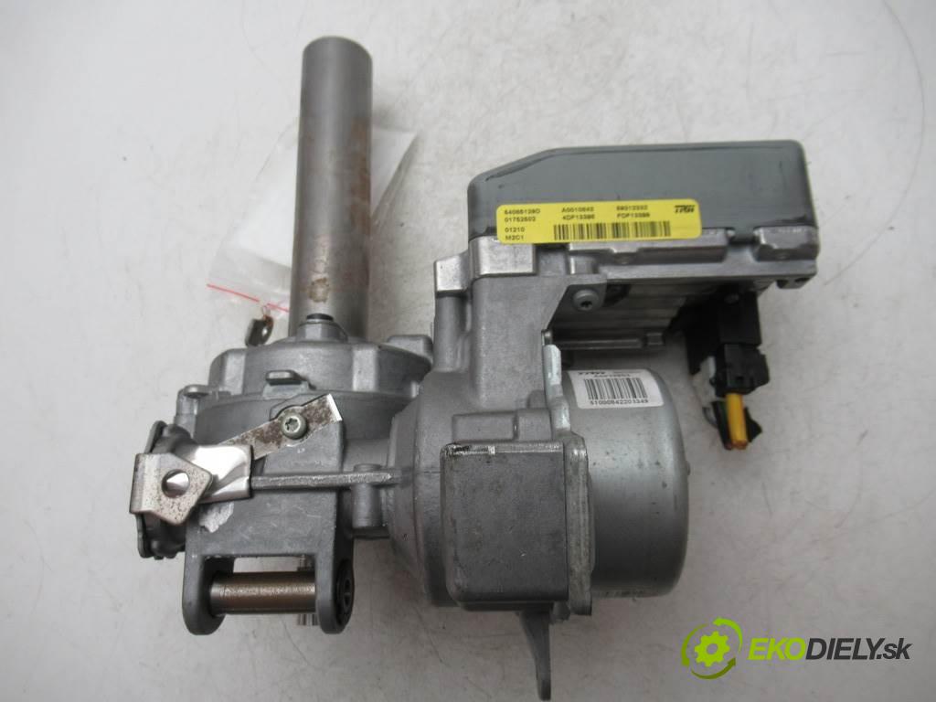 Ford Fiesta VI MK7  2010 120KM ZETEC SPORT HATCHBACK 3D 1.6B 120KM 08-12 1600 Pumpa servočerpadlo 8V513C529JL (Servočerpadlá, pumpy riadenia)