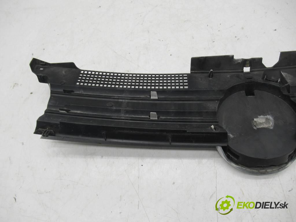 Volkswagen Golf IV  1999  HATCHBACK 5D 1.4B 75KM 97-03 1400 Mriežka maska 1J0853655C (Mriežky, masky)