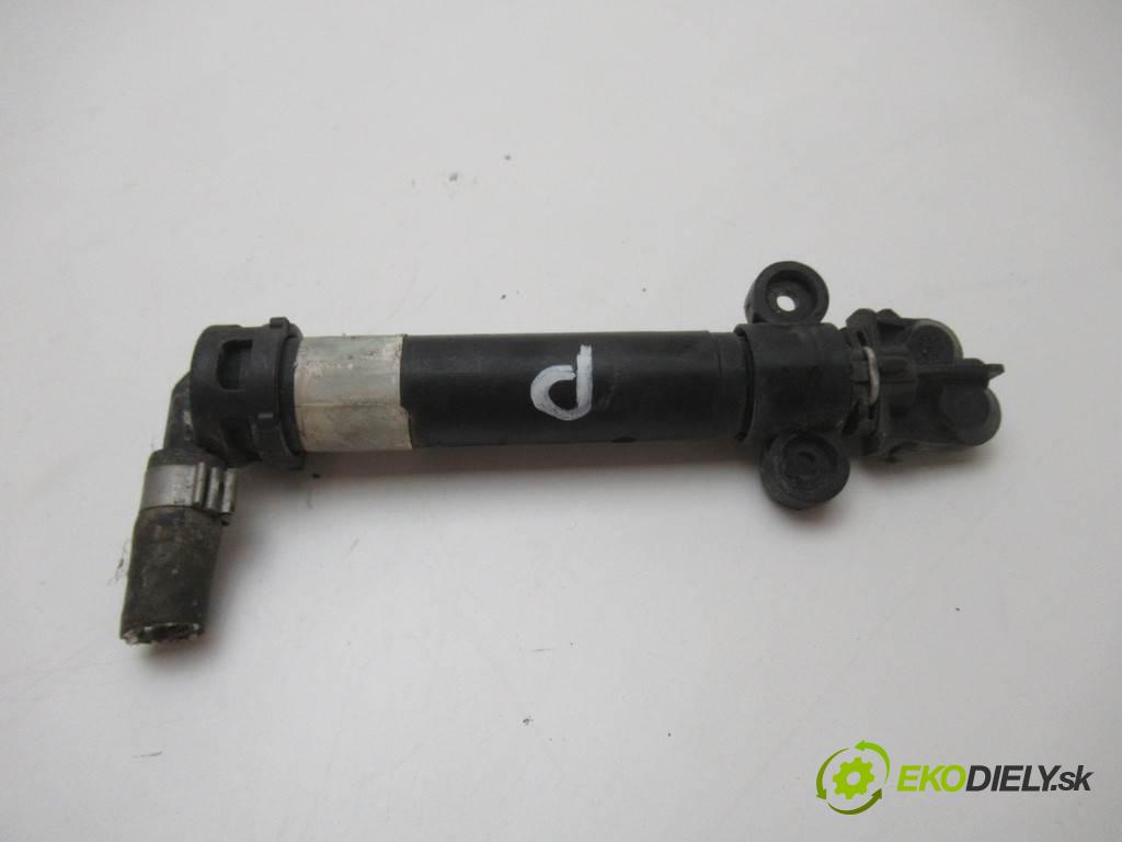 Renault Vel Satis    3.0DCI 177KM 01-09  ostrekovača svetla ľavy 8200014889 (Motorčeky, čerpadlá ostrekovačov)