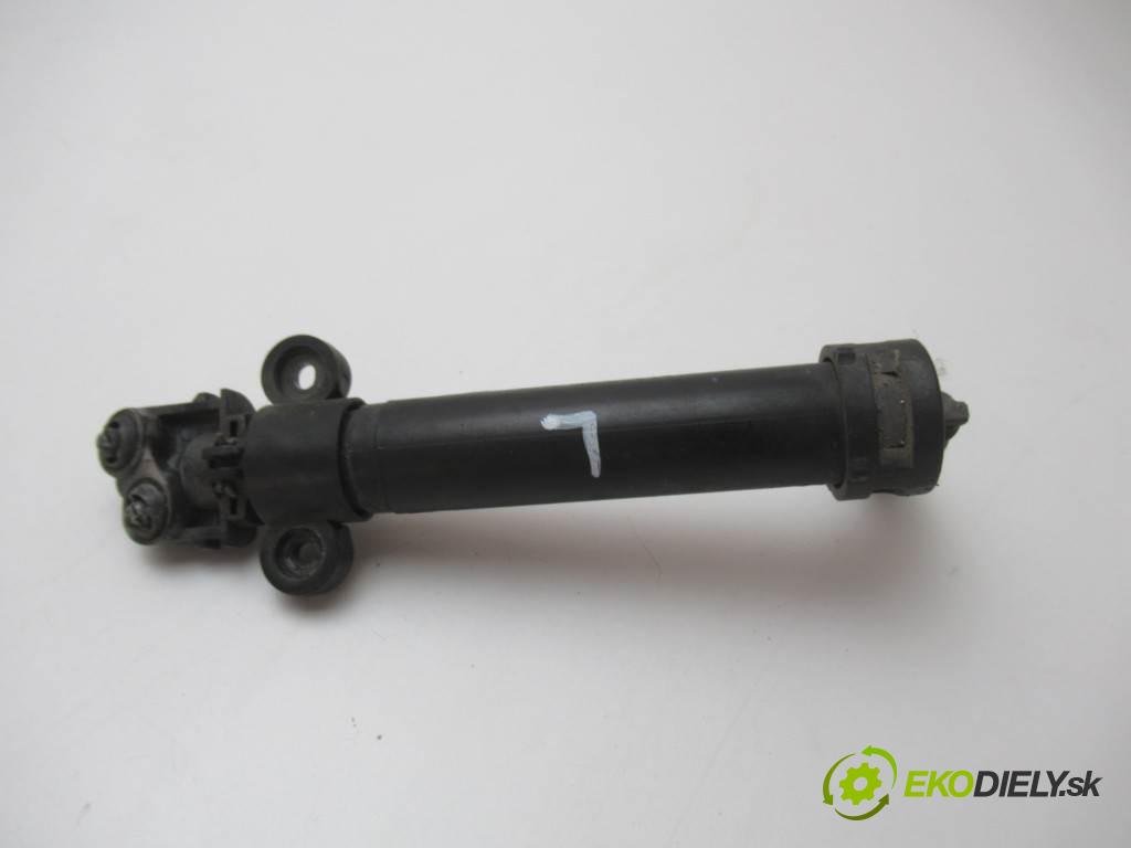 Renault Vel Satis    3.0DCI 177KM 01-09  ostrekovača svetla pravy