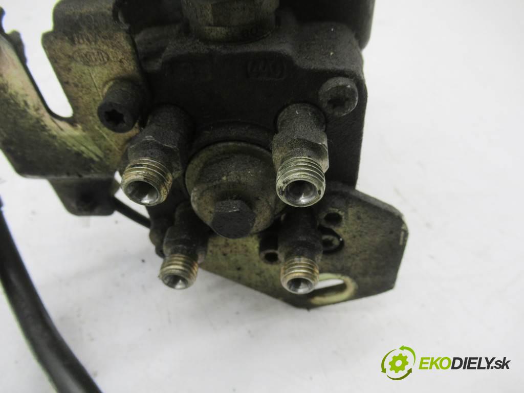 Volkswagen Passat B5  1998 81 kw KOMBI 5D 1.9TDI 110KM 96-00 1900 Pumpa vstrekovacia 028130115A (Vstrekovacie čerpadlá)