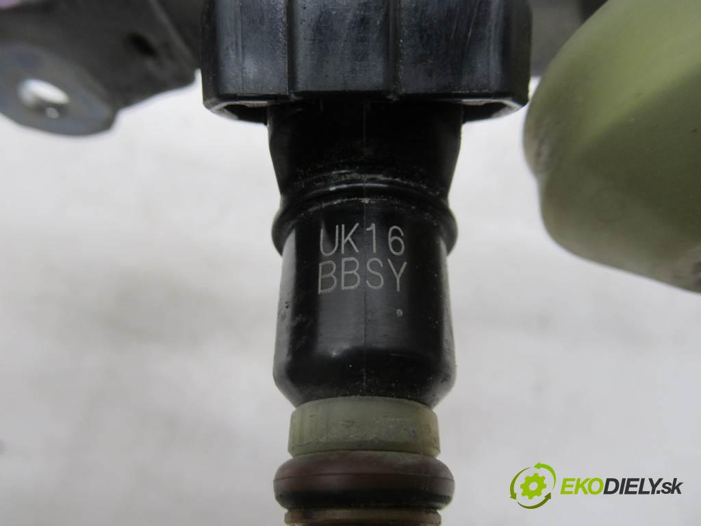 Honda City IV LIFT  2007 61 kw SEDAN 4D 1.4 I-DSI 86KM 05-08 1400 lišta vstřikovací vstřikovací ventily