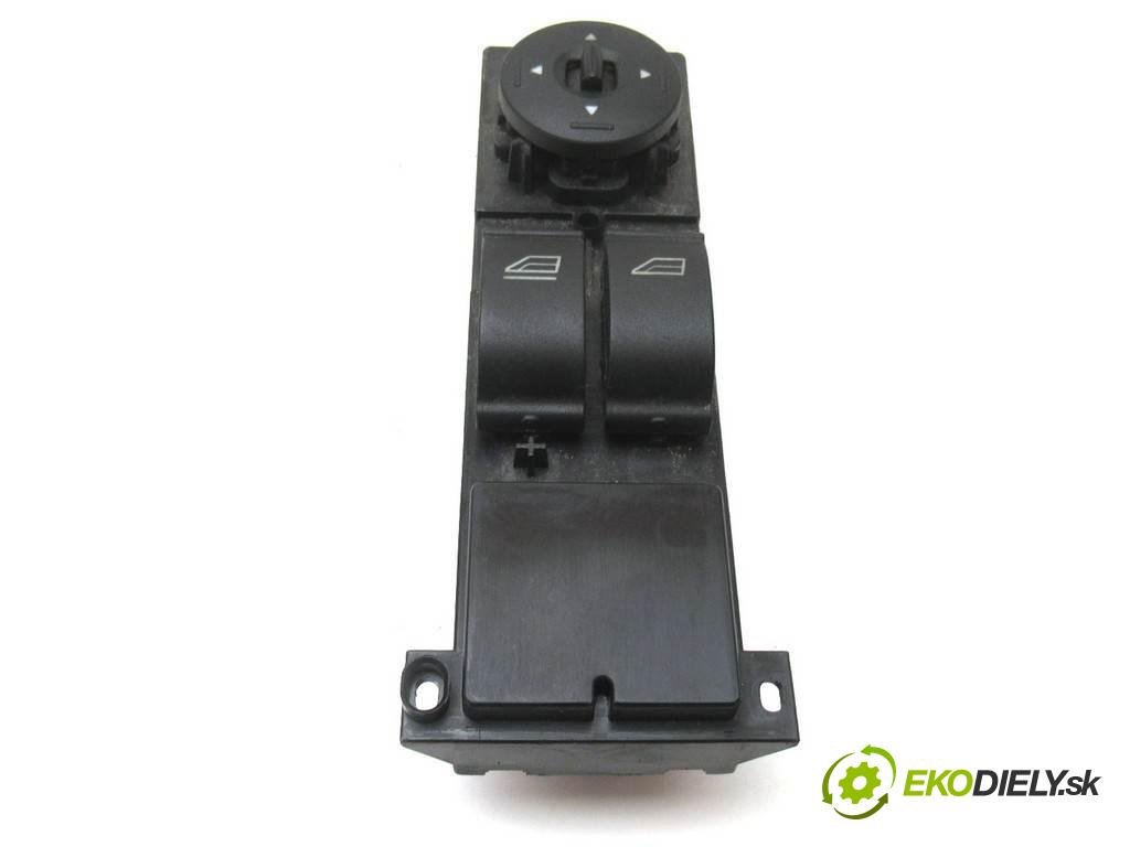 Ford Focus II  2005  KOMBI 5D 1.6TDCI 109KM 04-07 1600 Prepínač okien 3M5T14529CE (Prepínače, spínače, tlačidlá a ovládače kúrenia)