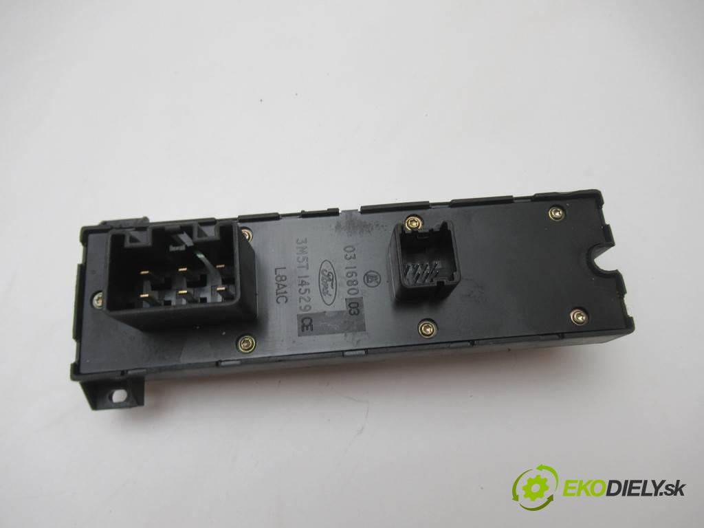 Ford Focus II  2005  KOMBI 5D 1.6TDCI 109KM 04-07 1600 Prepínač okien 3M5T14529CE (Prepínače, spínače, tlačidlá a ovládače kúrenia)