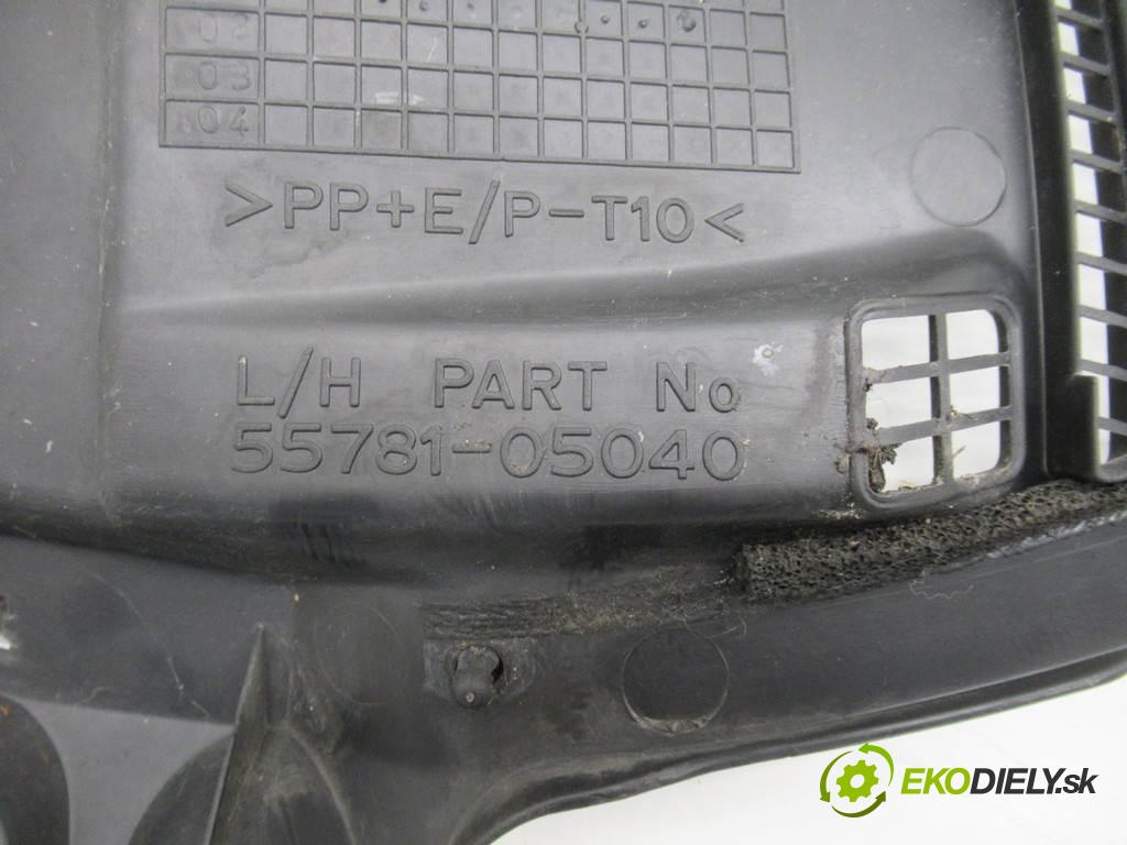 Toyota Avensis  2001 81 kw T22 KOMBI 5D 2.0D-4D 110KM 98-03 2000 Torpédo, plast pod čelné okno 55781-0504 (Torpéda)