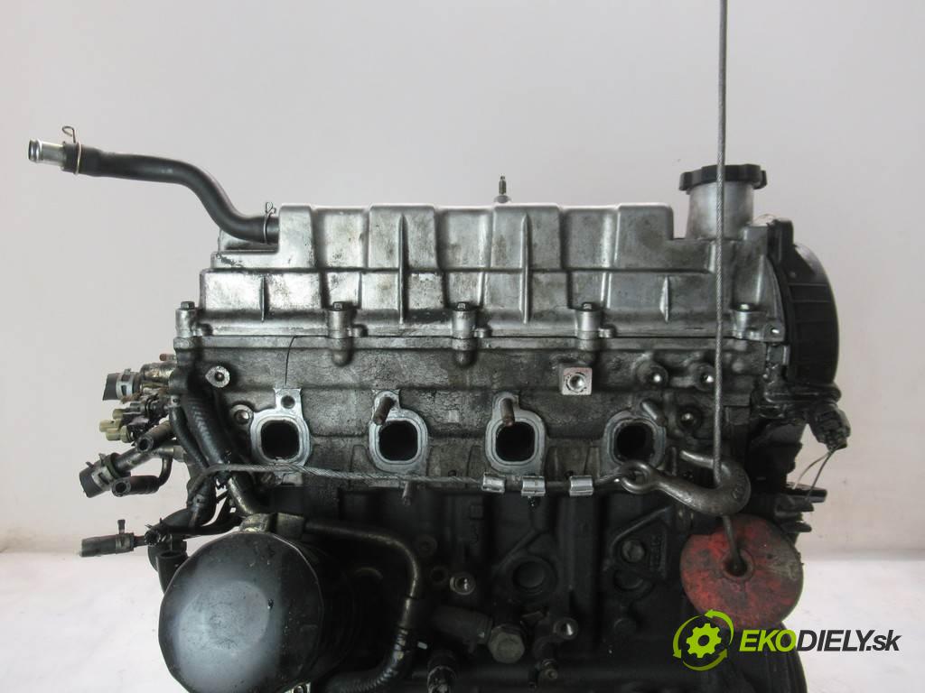 Toyota Avensis  2001 81 kw T22 KOMBI 5D 2.0D-4D 110KM 98-03 2000 Motor 1CD-FTV  (Motory (kompletné))