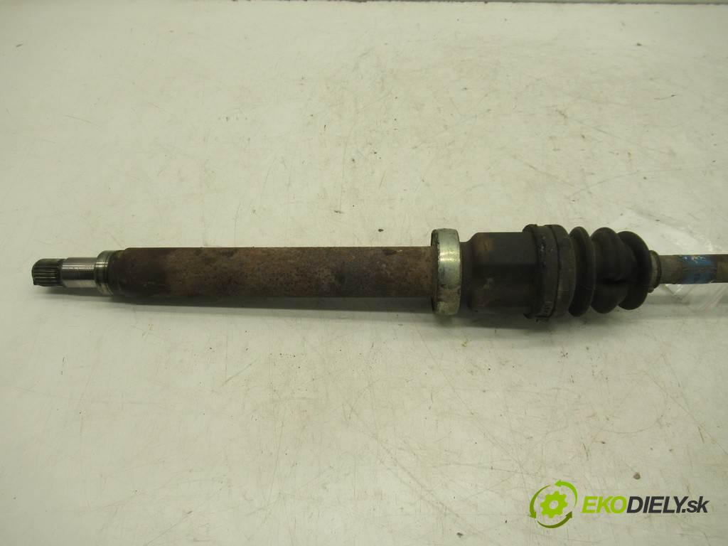 Mazda 2 I  2007 59 kw 1.4B 80KM 02-07 1400 Poloos pravá  (Poloosy)