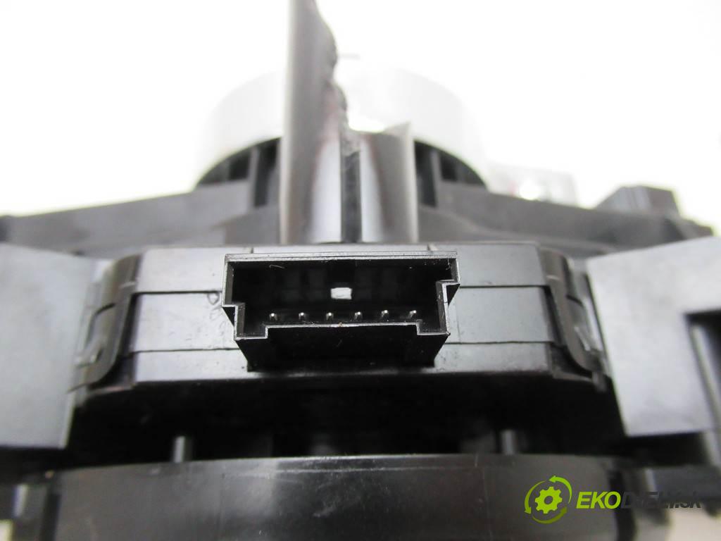 Chevrolet Corvette C7    .  Prepínač kombinovaný 84238479 (Prepínače, spínače, tlačidlá a ovládače kúrenia)