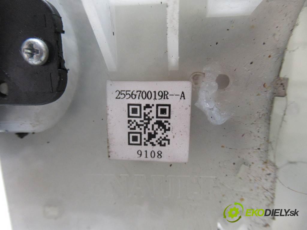 Renault Megane III  2009 63 kw COUPE 2D 1.5DCI 86KM 08-15 1461 Prepínač kombinovaný 255670019R (Prepínače, spínače, tlačidlá a ovládače kúrenia)