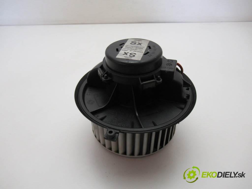 Alfa Romeo 147  2003  HATCHBACK 5D 1.9JTD 115KM 00-10 1900 Ventilátor ventilátor kúrenia 52488448 (Ventilátory kúrenia)