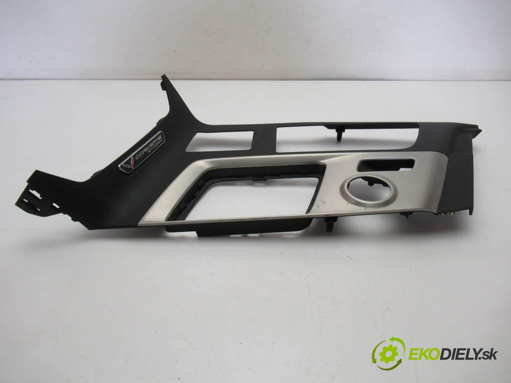 Chevrolet Corvette C7    .  Clona tunelu 22940550