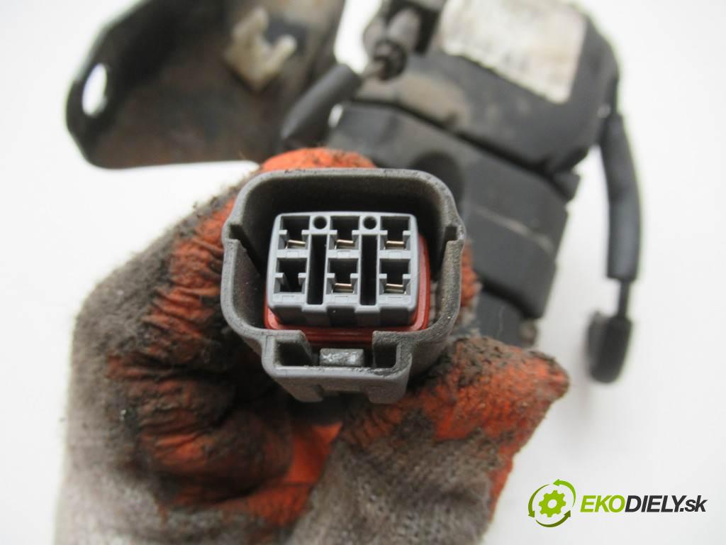 Mazda 6  2005 100 kw SEDAN 4D 2.0D 136KM 02-07 2000 Webasto RF5C209A0 (Webasto)