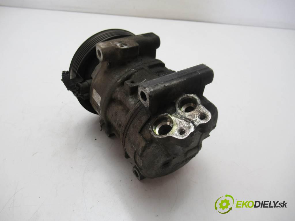 Fiat Stilo  2003  KOMBI 5D 1.9JTD 115KM 01-07 1900 kompresor klimatizace 447220-8643 (Kompresory)