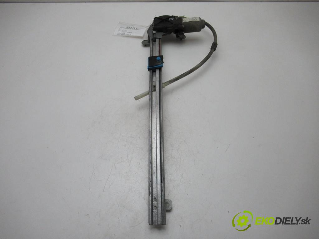 Renault Espace IV  2005 130 kw 3.0DCI 177KM 02-06 3000 mechanismus okna zadní část levý 8200017909