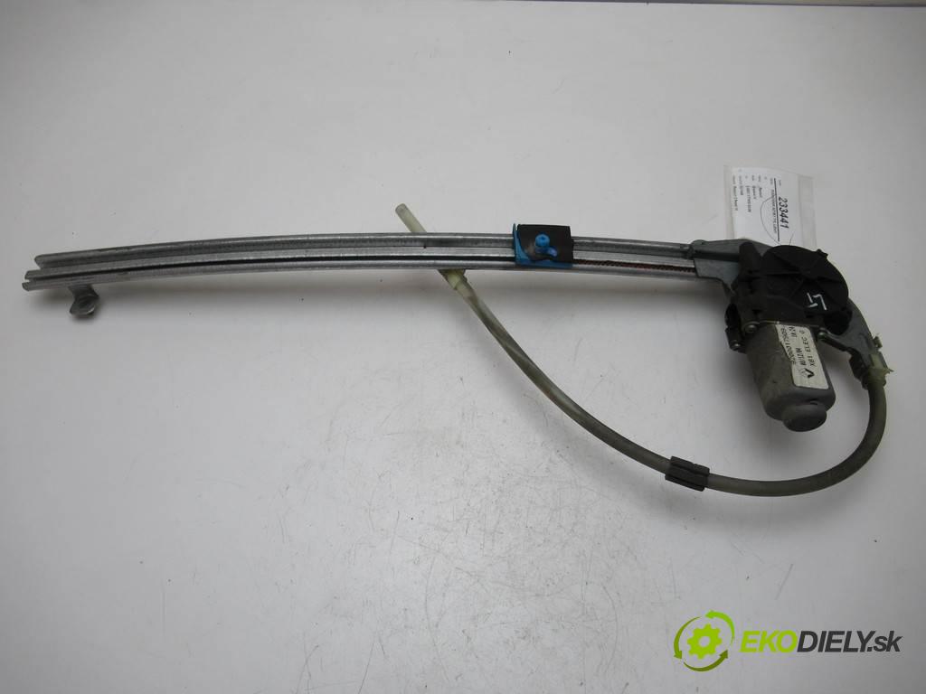 Renault Espace IV  2005 130 kw 3.0DCI 177KM 02-06 3000 mechanismus okna zadní část levý 8200017909