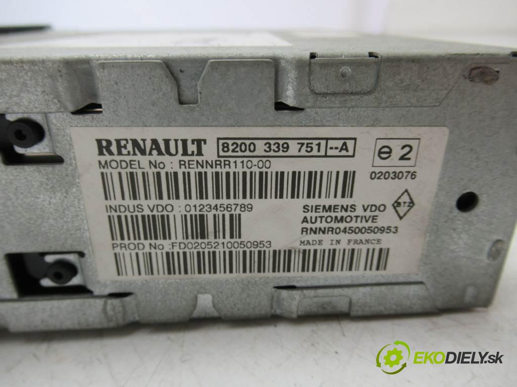 Renault Espace IV    2.0B 170KM 02-06  CZYTNIK navigácie 8200339751A (Ostatné)