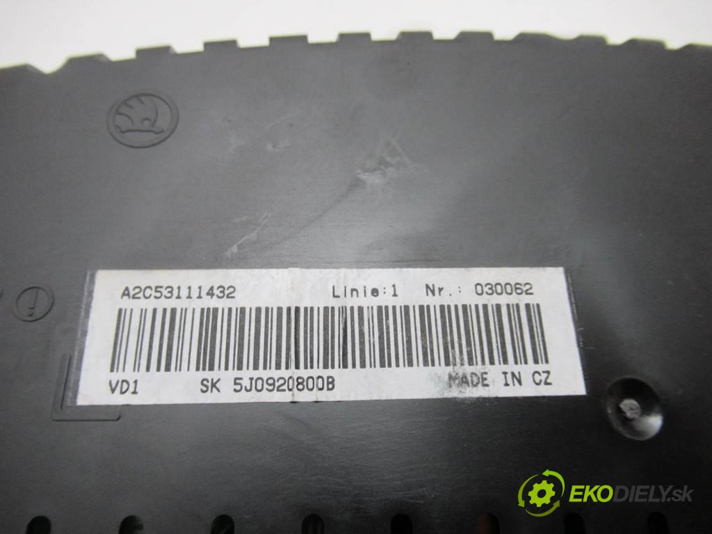 Skoda Fabia II  2008  HATCHBACK 5D 1.4B 86KM 07-14 1400 Prístrojovka 5J0920800B (Prístrojové dosky, displeje)