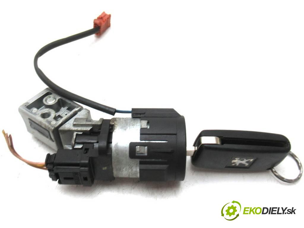 Peugeot 207  2008 54 kW HATCHBACK 5D 1.4B 73KM 06-12 1400 spínačka 36410600 (Spínací skříňky a klíče)